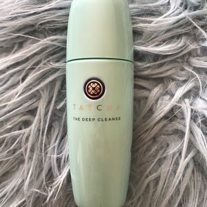 Tatcha deep cleanse exfoliating Cleanser